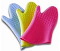 Silicon oven mitts